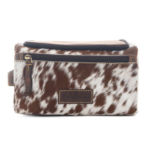 Myra Kalvin Bluff Toiletry Bag